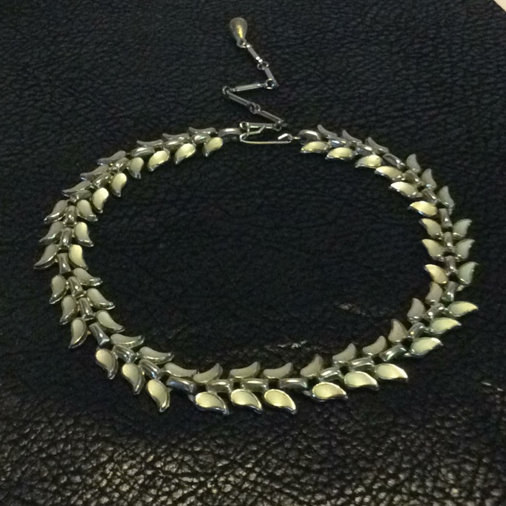 Unique Vintage Collar... 12 “ - Picture 1 of 3